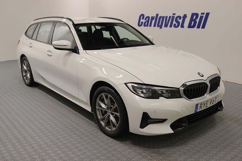 BMW 330 e TOURING Plug in 2021, bild 3/8