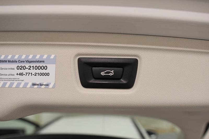 BMW 330 e TOURING Plug in 2021, bild 8/8