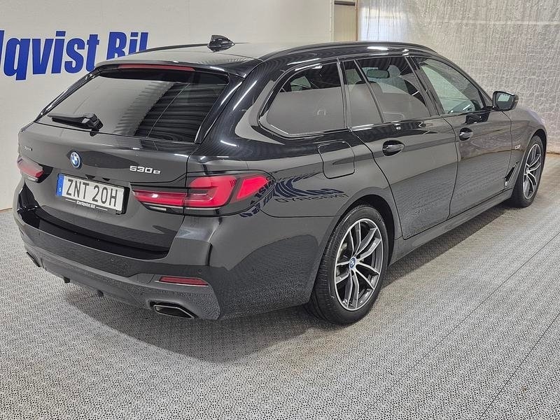 BMW 530 e TOURING XDRIVE M-SPORT Plug in 2023, photo 4/10