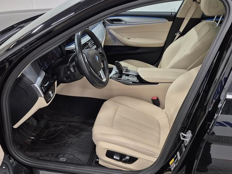 BMW 530 e TOURING Plug in 2023, bild 2/10