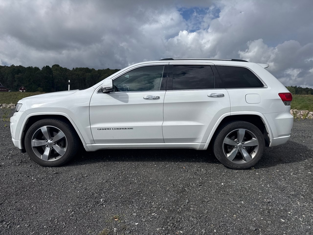 Jeep Grand Cherokee 2015, bild 2/10