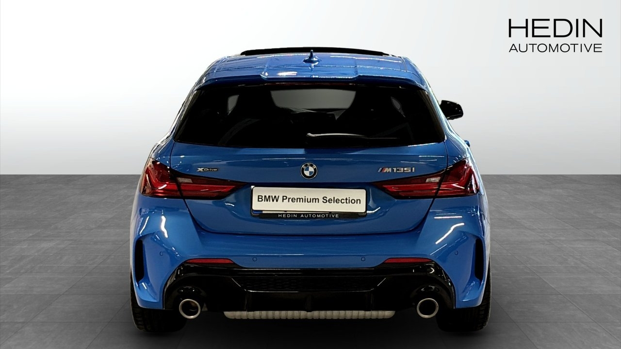 BMW M135i xDrive Pano 2020, photo 7/12
