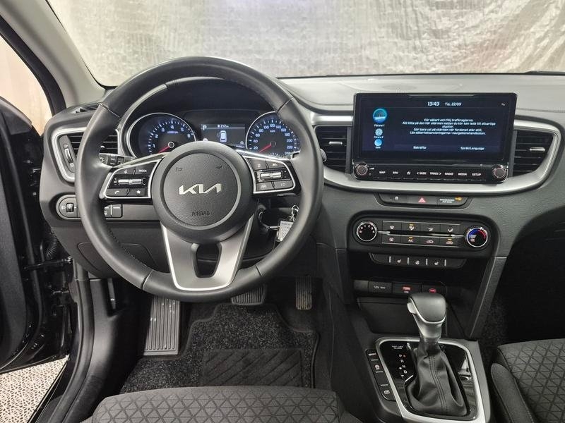 Kia Ceed SPORTSWAGON 2025, bild 6/8