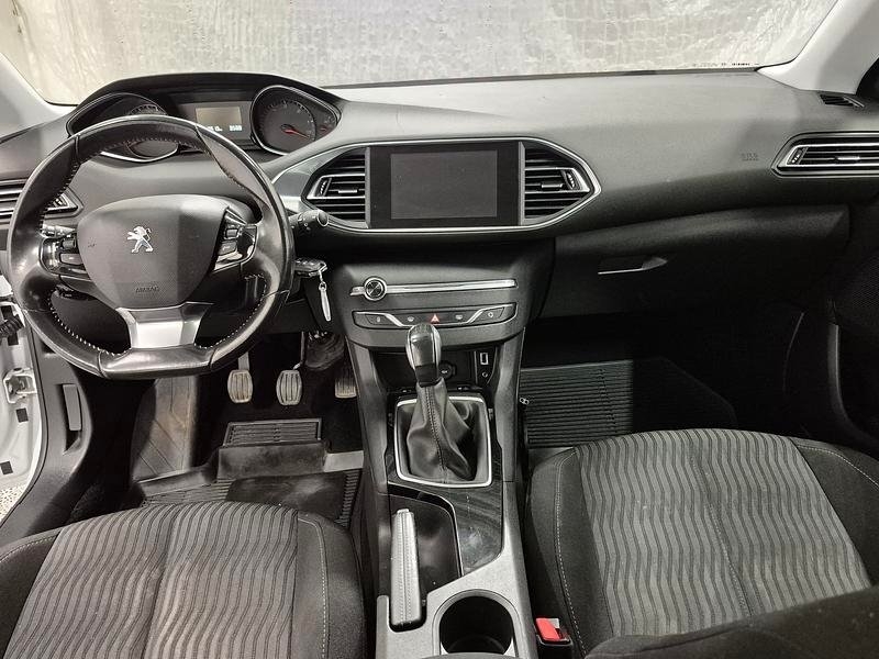 Peugeot 308 5DR 2014, bild 6/7