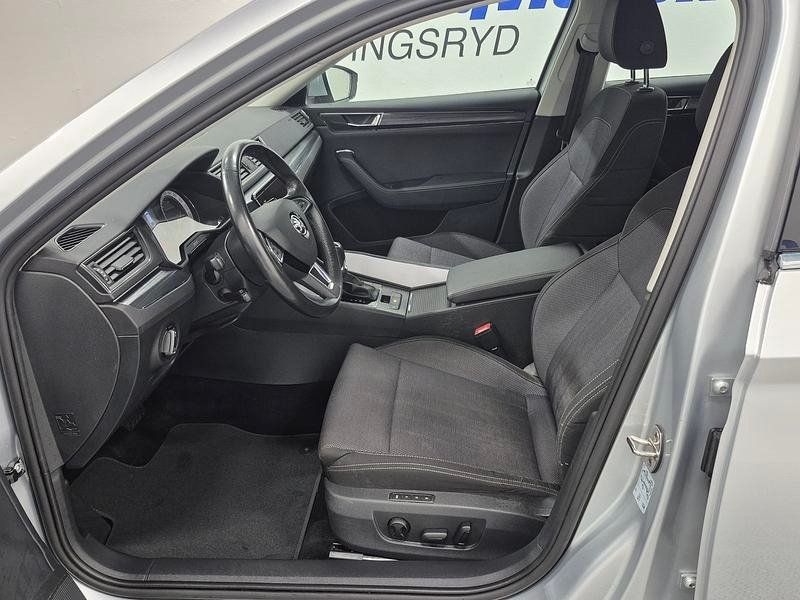 Skoda Superb COMBI 2020, bild 2/10