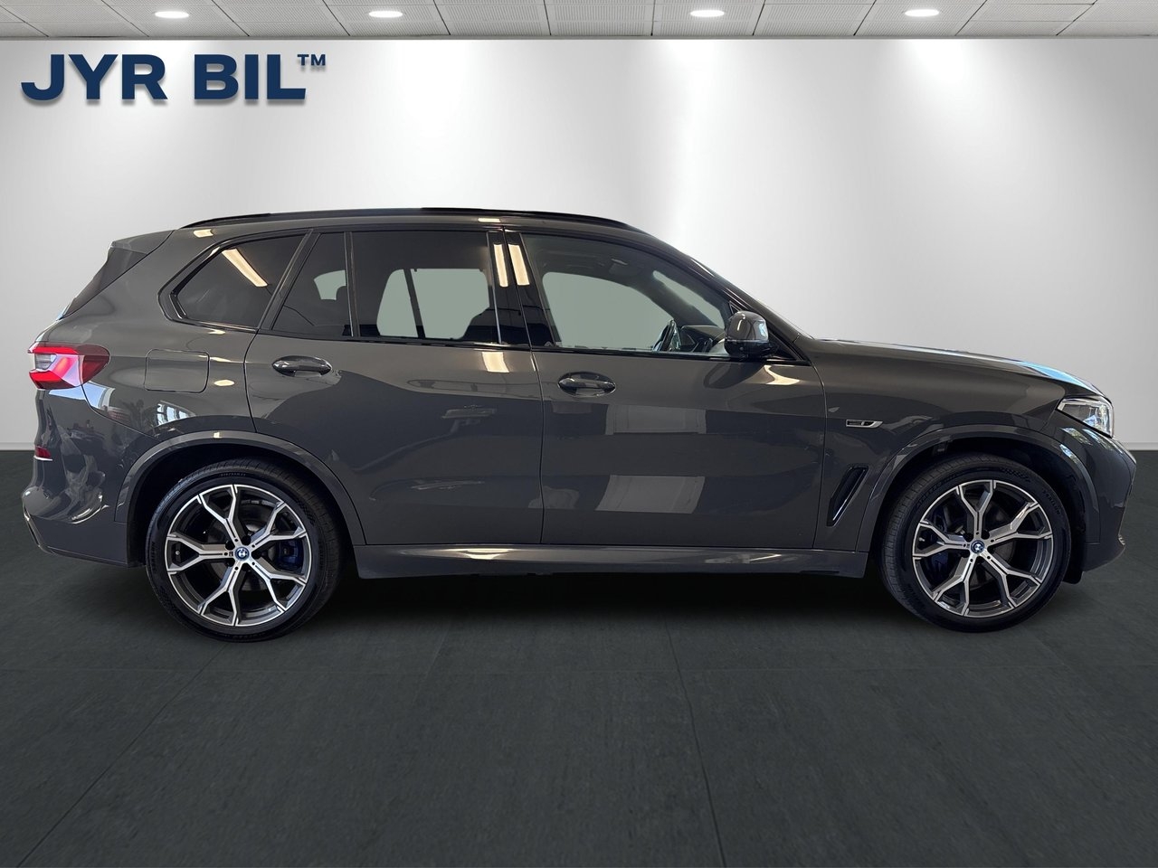 BMW X5 2022, bild 2/10