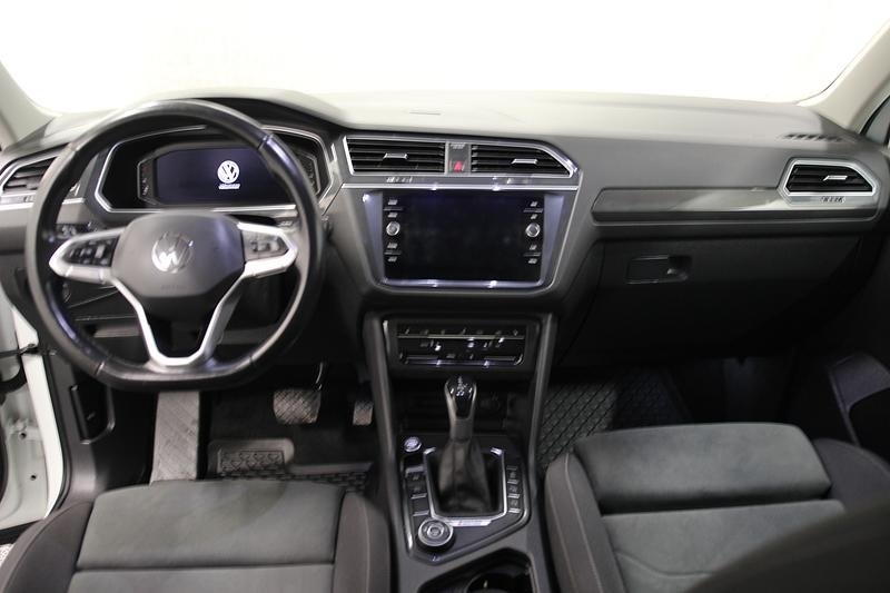 Volkswagen Tiguan 4MOTION 2022, bild 6/9