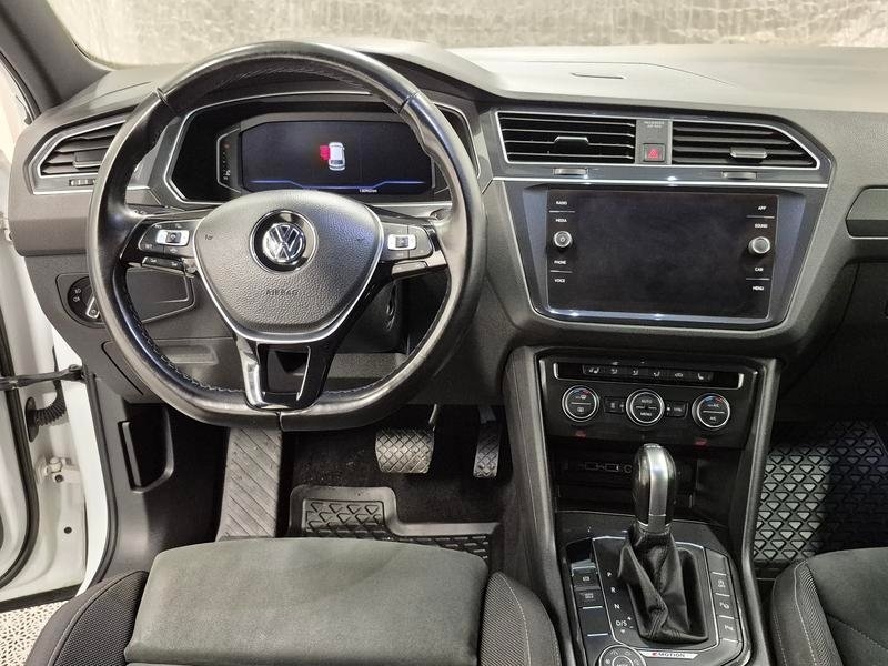 Volkswagen Tiguan 4MOTION R-LINE 2019, bild 6/11