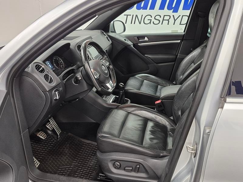 Volkswagen Tiguan 4MOTION R-LINE 2014, bild 2/8