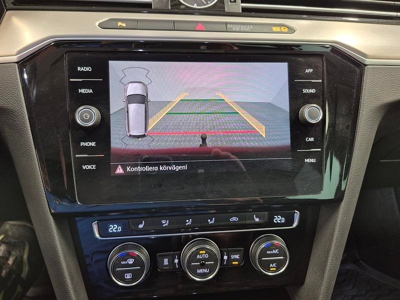 Volkswagen Passat SPORTSCOMBI R-Line 2018, bild 7/8