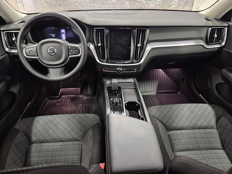 Volvo V60 B4 MILDHYBRID 2024, bild 6/8