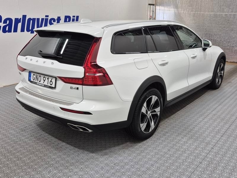 Volvo V60 Cross Country 2021, bild 4/11
