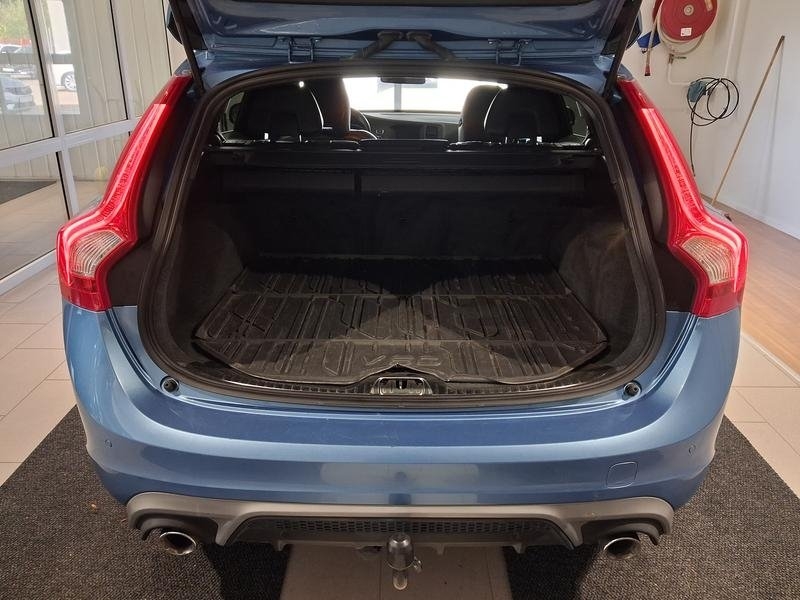 Volvo V60 D3 R-Design 2014, bild 6/7