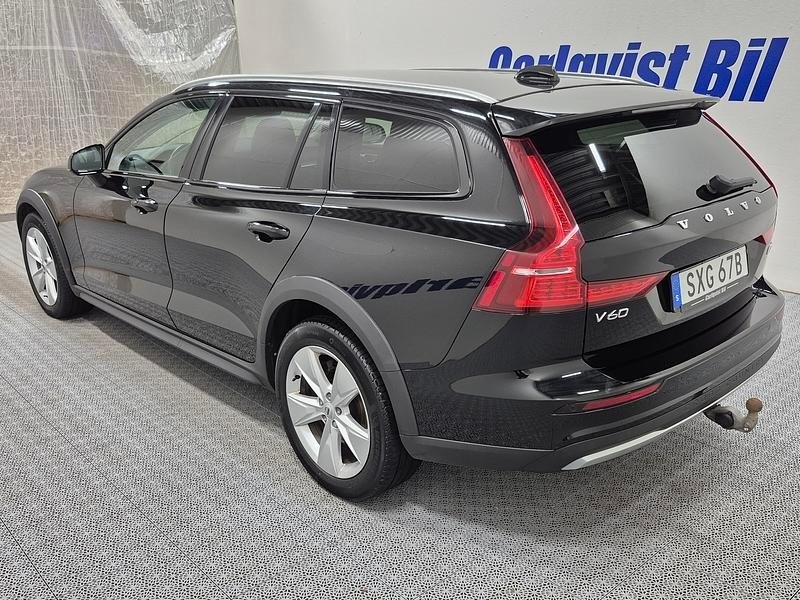 Volvo V60 Cross Country 2023, bild 3/10
