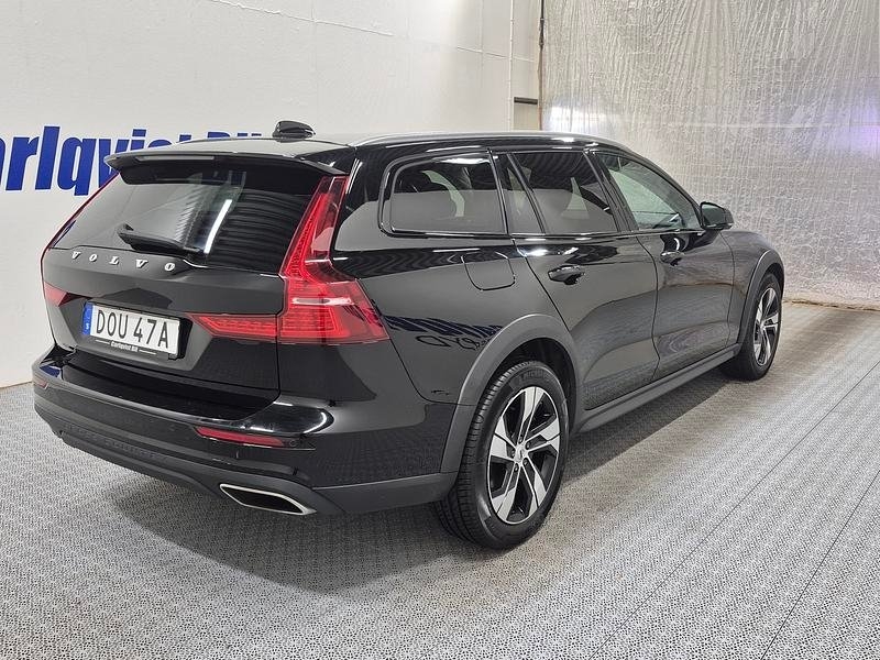 Volvo V60 Cross Country 2022, bild 4/10
