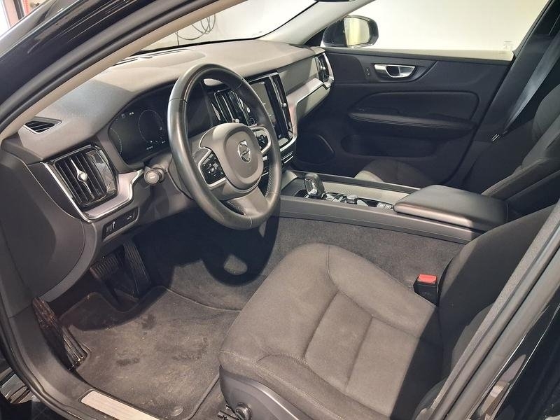 Volvo V60 Cross Country 2022, bild 2/6