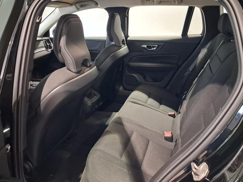 Volvo V60 Cross Country 2022, bild 3/6