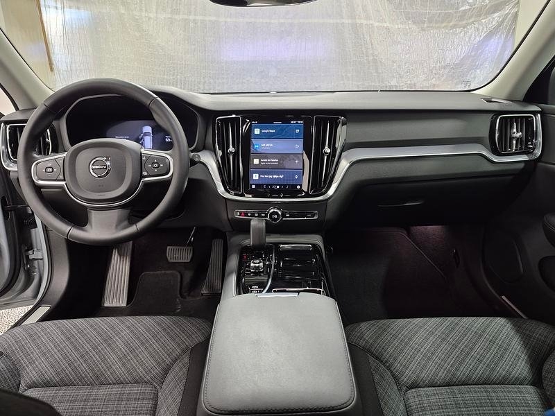 Volvo V60 2025, bild 6/10