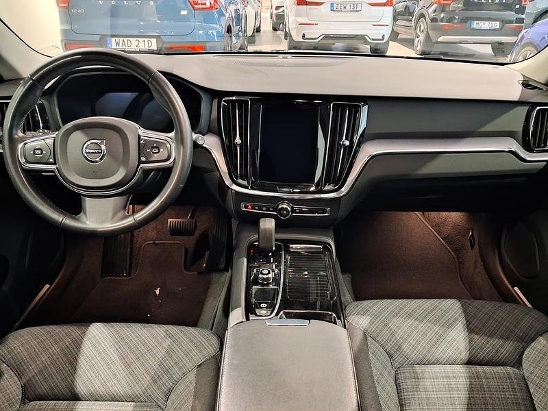 Volvo V60 2024, bild 6/8