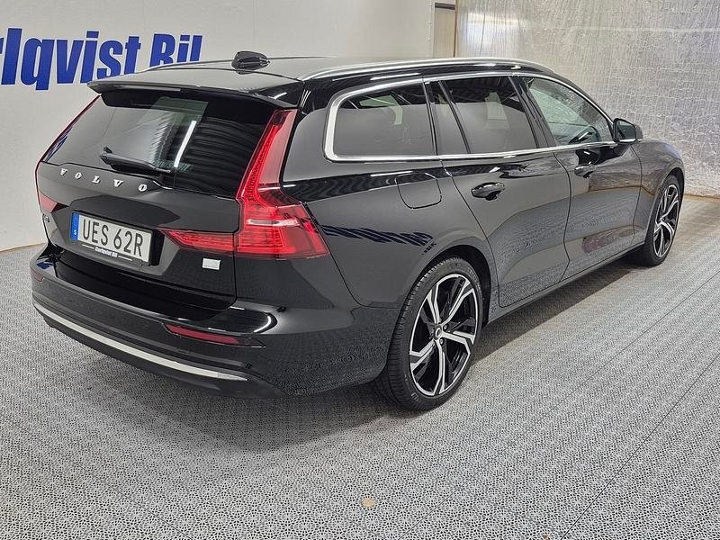 Volvo V60 T6 Recharge Core Plug in 2023, bild 4/10