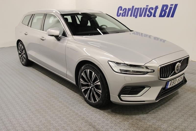 Volvo V60 2025, photo 3/10