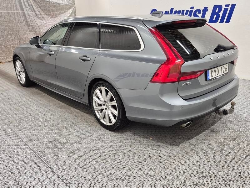 Volvo V90 AWD D3 2019, photo 3/9