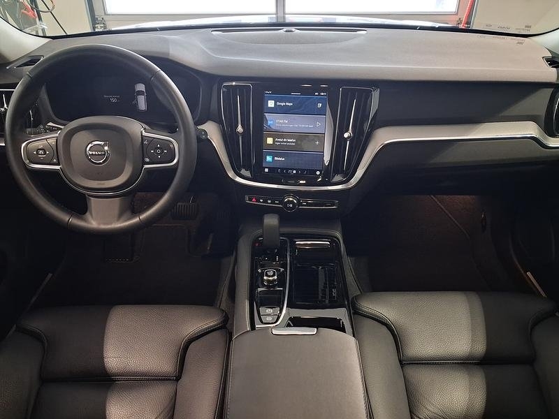 Volvo V60 T6 Recharge Core plug in 2024, kuva 5/6