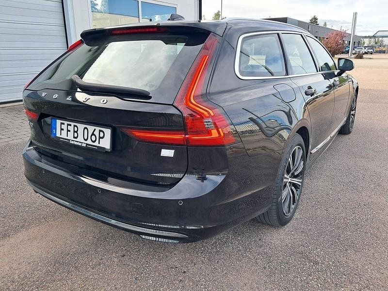 Volvo V90 2022, photo 4/7