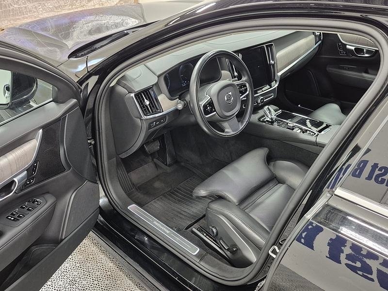 Volvo V90 2021, bild 2/10