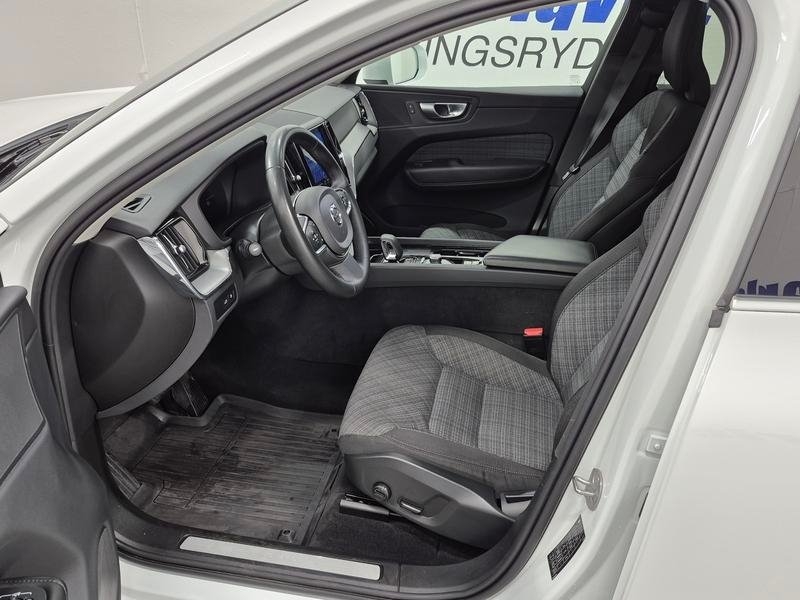 Volvo XC60 2023, bild 2/12