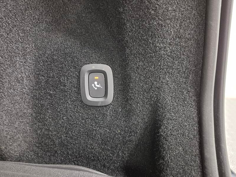Volvo XC60 2023, bild 7/10