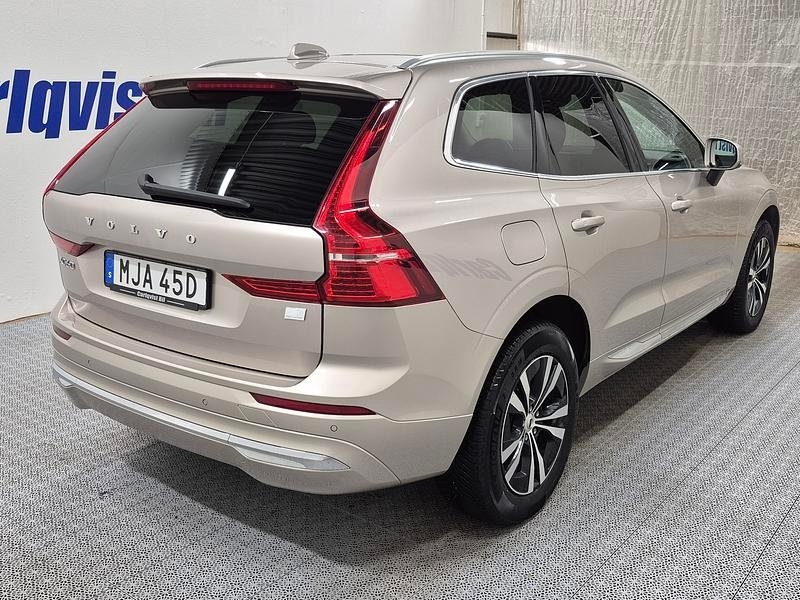 Volvo XC60 2024, kuva 3/10