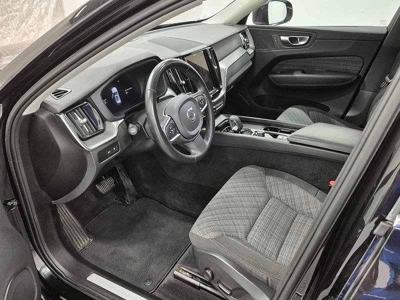 Volvo XC60 2024, bild 2/10