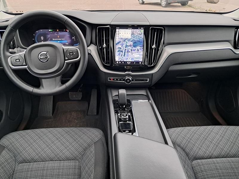 Volvo XC60 2023, bild 6/7