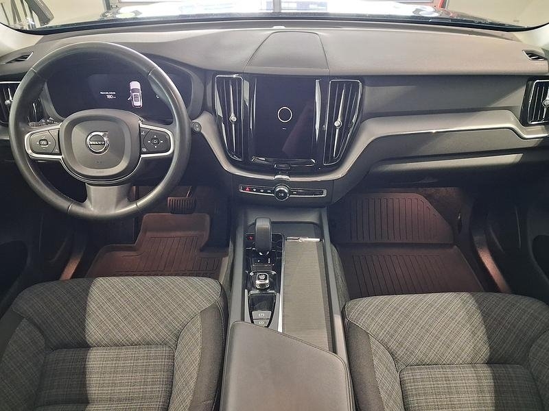 Volvo XC60 2024, kuva 4/7