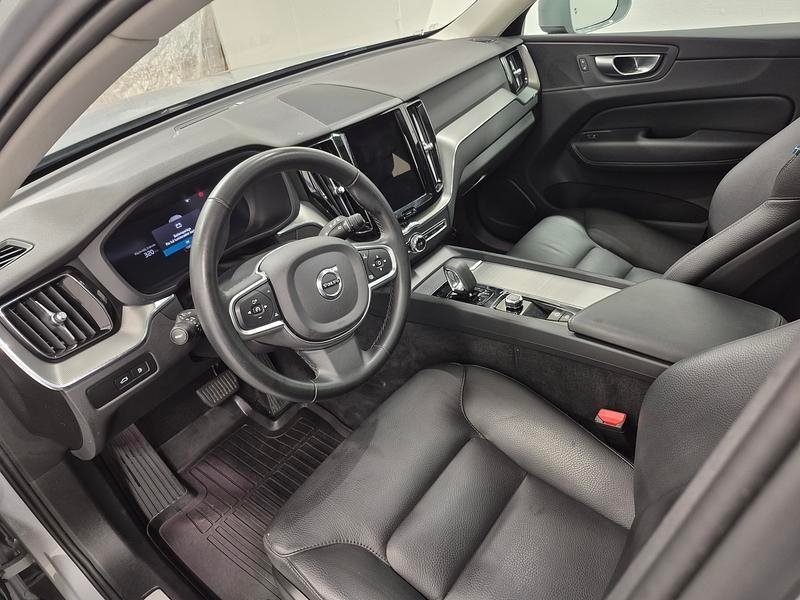 Volvo XC60 2024, bild 2/10