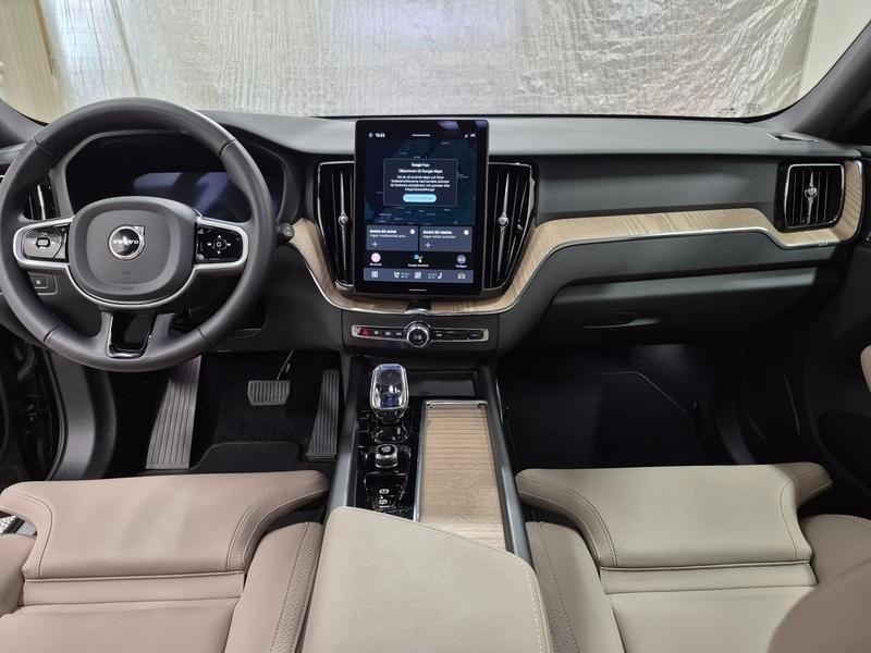 Volvo XC60 T6 Recharge Plus Dark plug in 2026, bild 6/10
