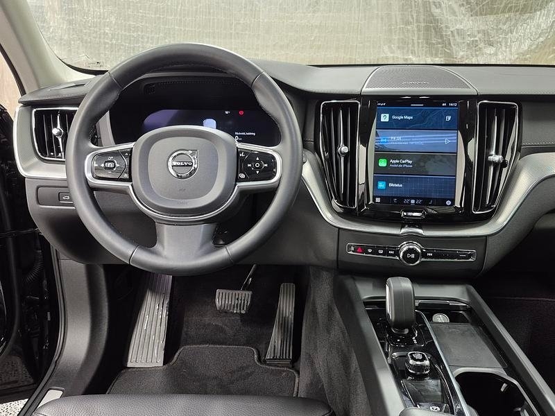 Volvo XC60 T8 Recharge Ultimate Plug in 2023, bild 6/10