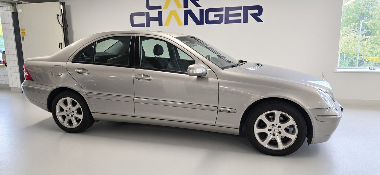 Mercedes-Benz C 2003, bild 3/8