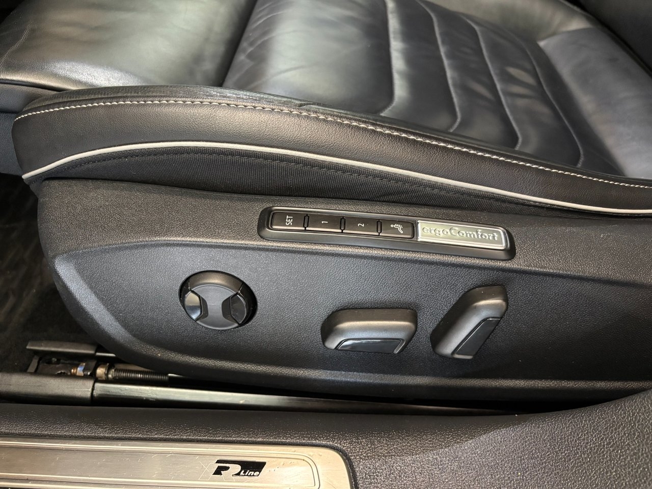 Volkswagen Arteon 2020, bild 7/10