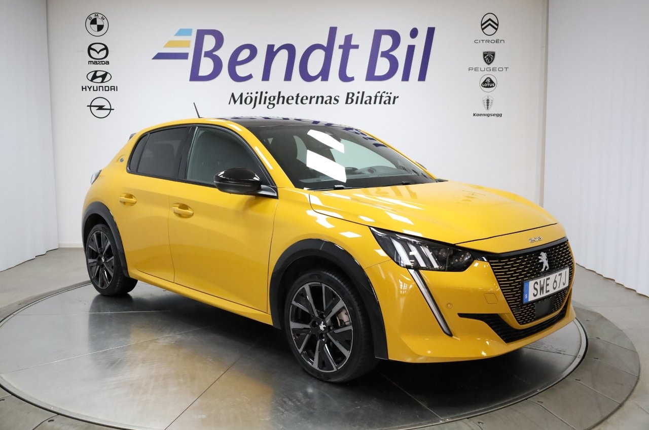 Peugeot e-208