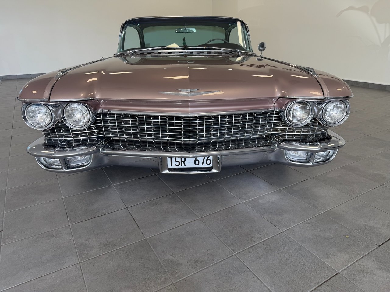 Cadillac Coupé DeVille 389 V8 330 HK 1960, bild 6/10