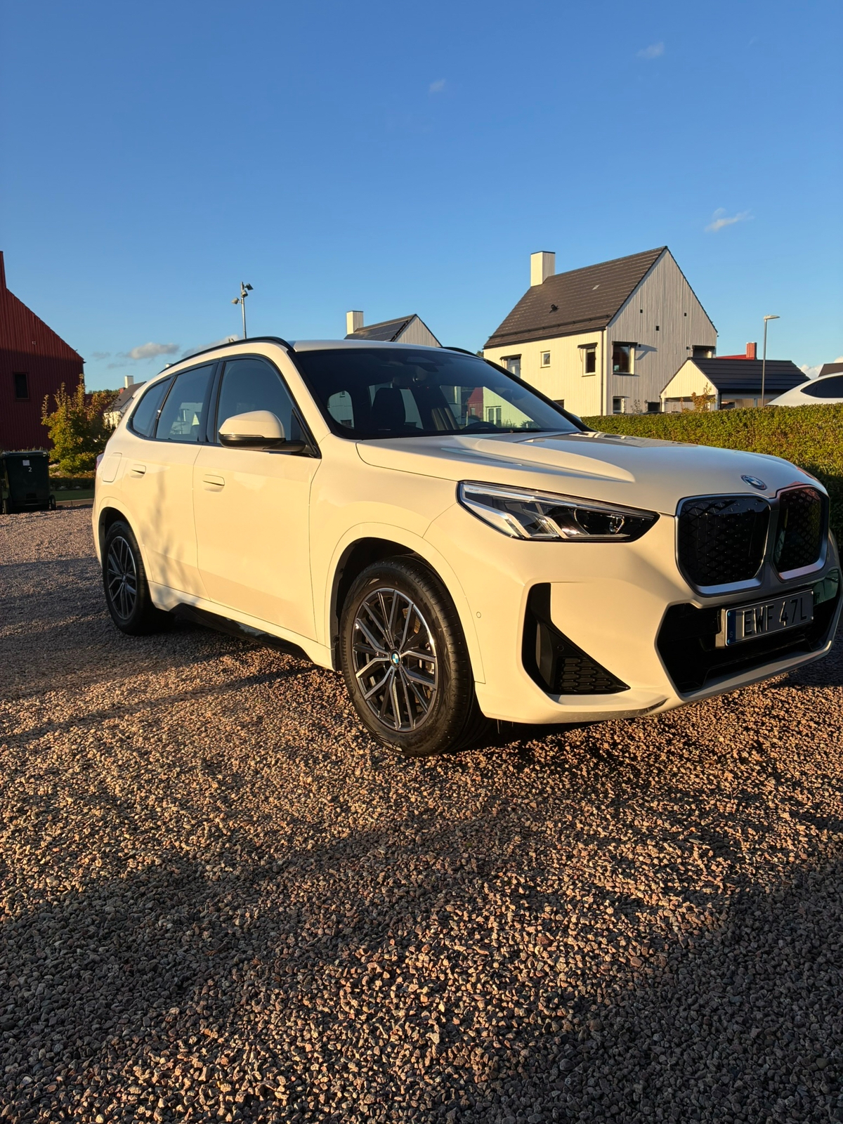BMW iX1