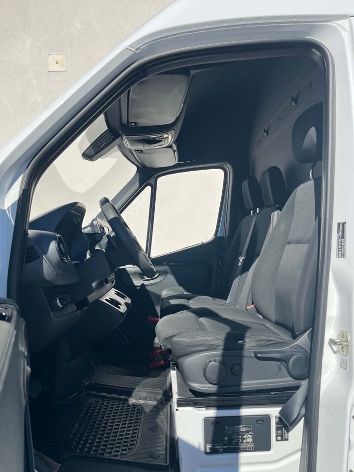 Mercedes-Benz Sprinter 2021, bild 5/10
