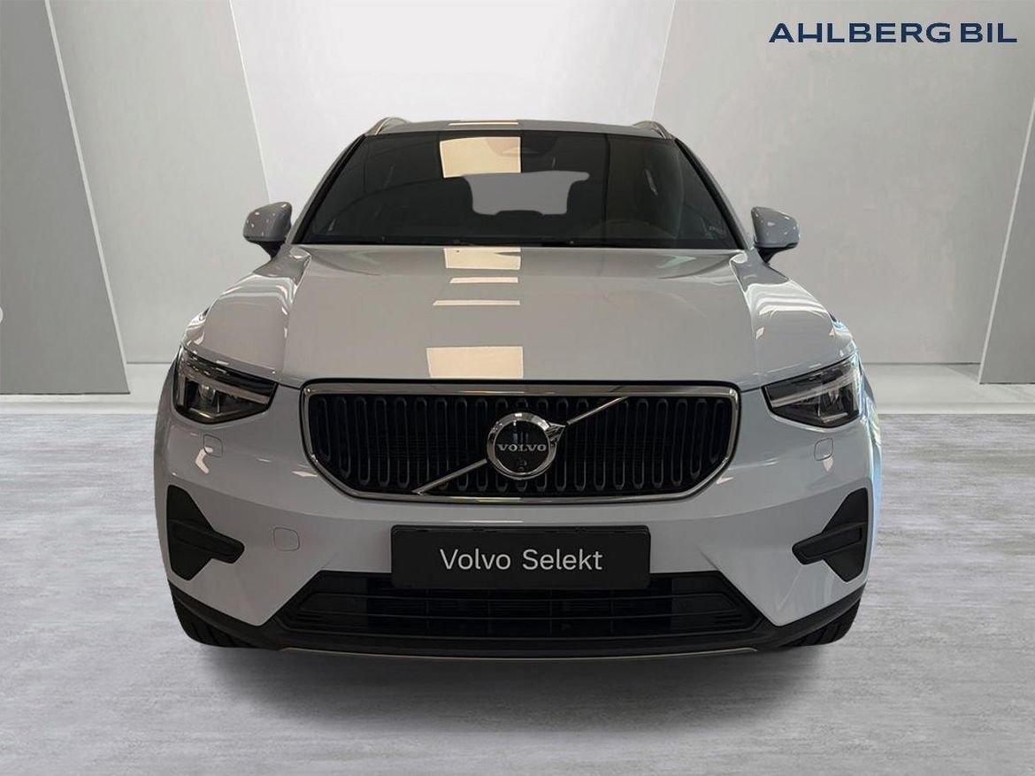 Volvo XC40 B3 FWD Bensin Core 2025, bild 6/10