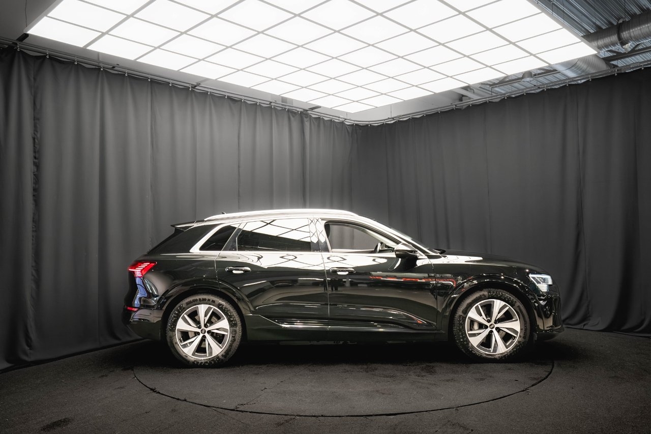 Audi Q8 e-tron 2024, photo 6/10