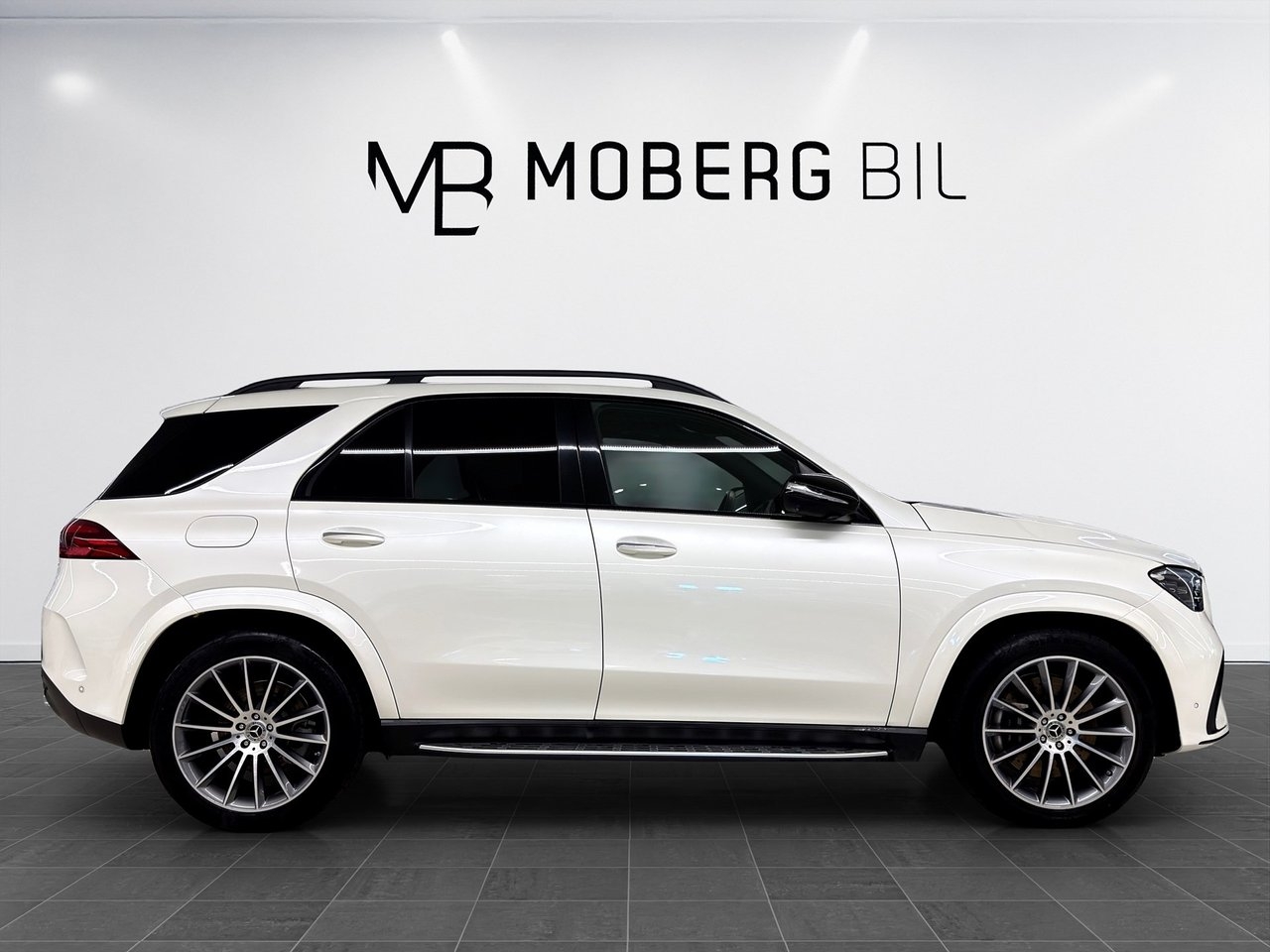 Mercedes-Benz GLE 2024, kuva 3/10