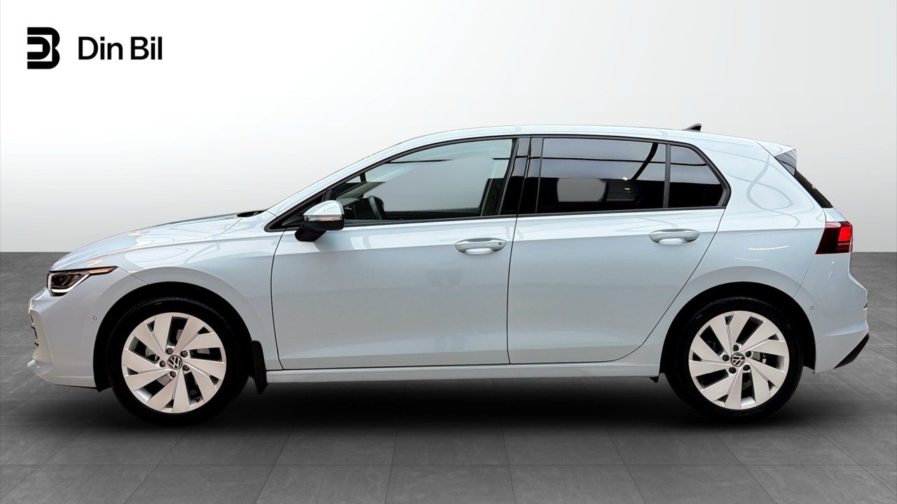 Volkswagen Golf 2025, bild 2/10