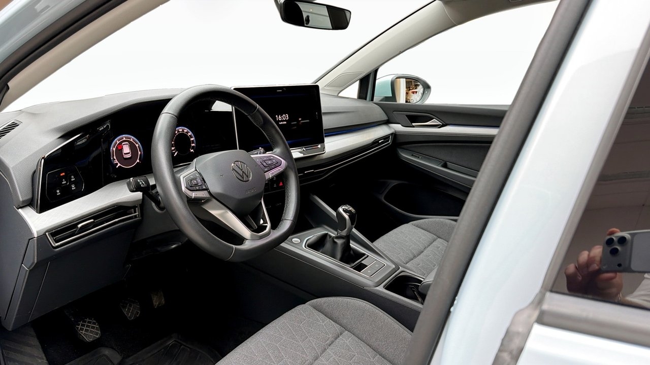 Volkswagen Golf 2025, bild 7/10