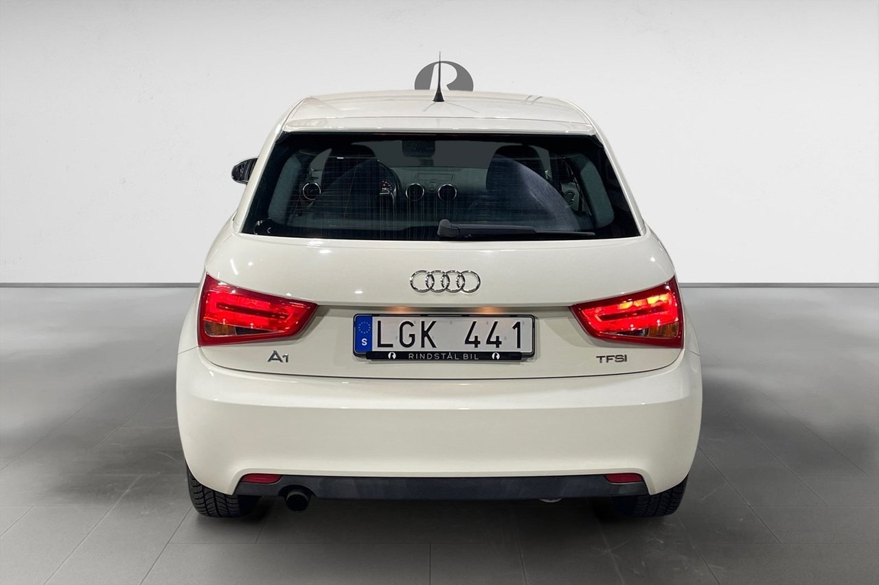 Audi A1 2011, bild 6/10